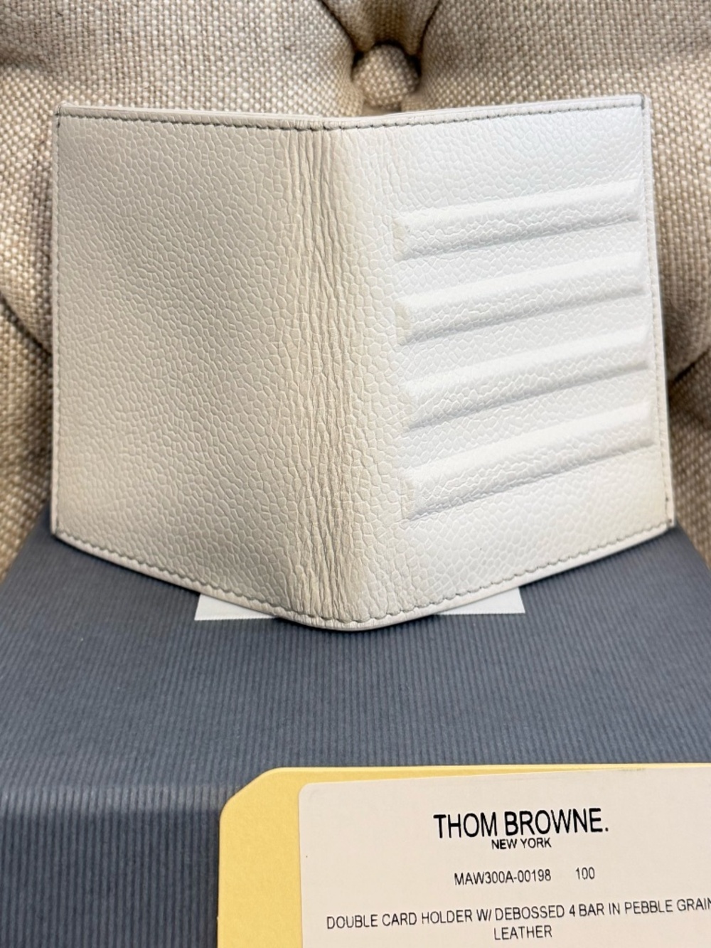 THOM BROWNE Double Card Holder w/ 4 Bar Pebble Grain Leather White Pre Own Mint
